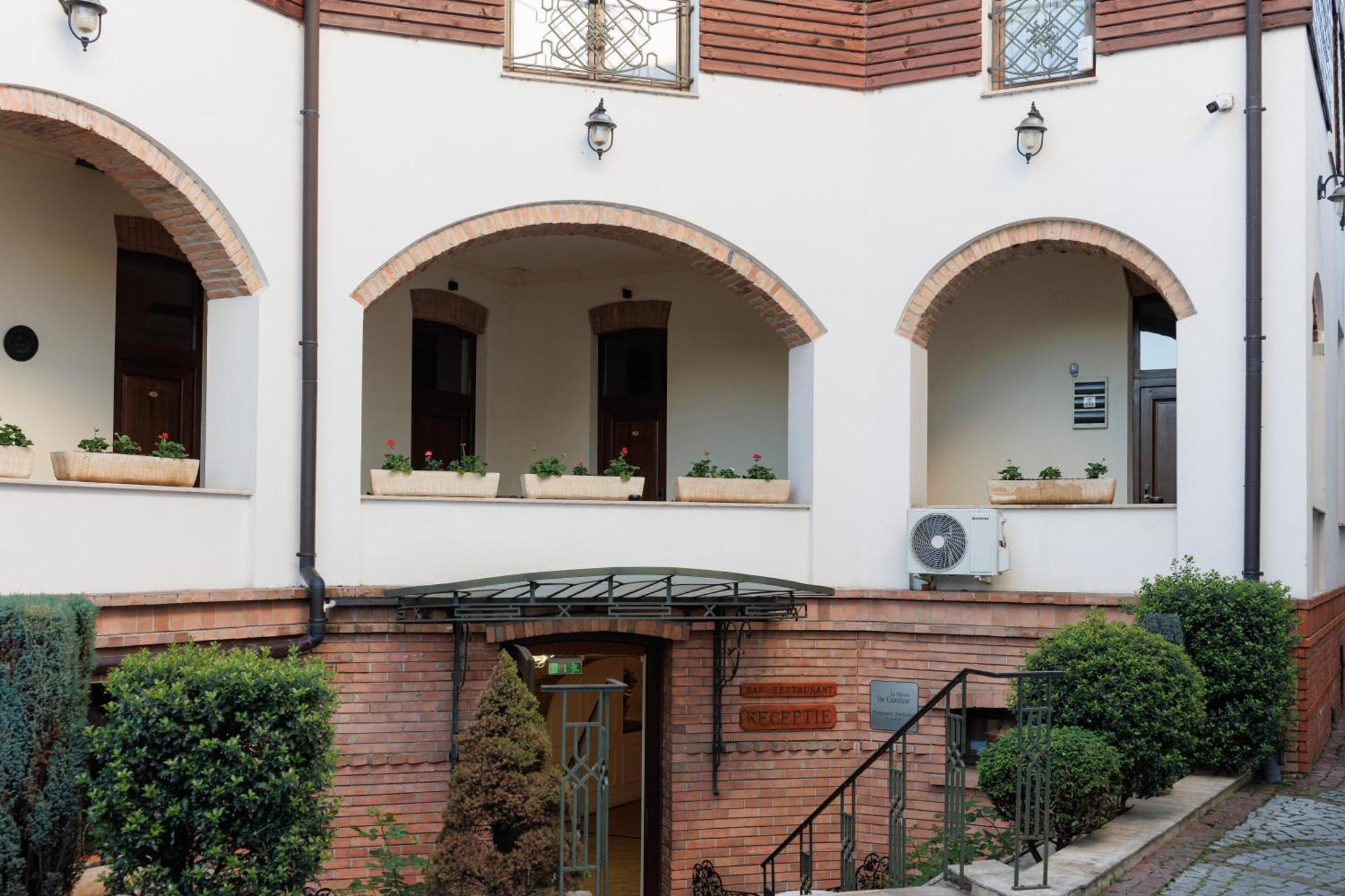 La Maison De Caroline Алба-Юлия Экстерьер фото